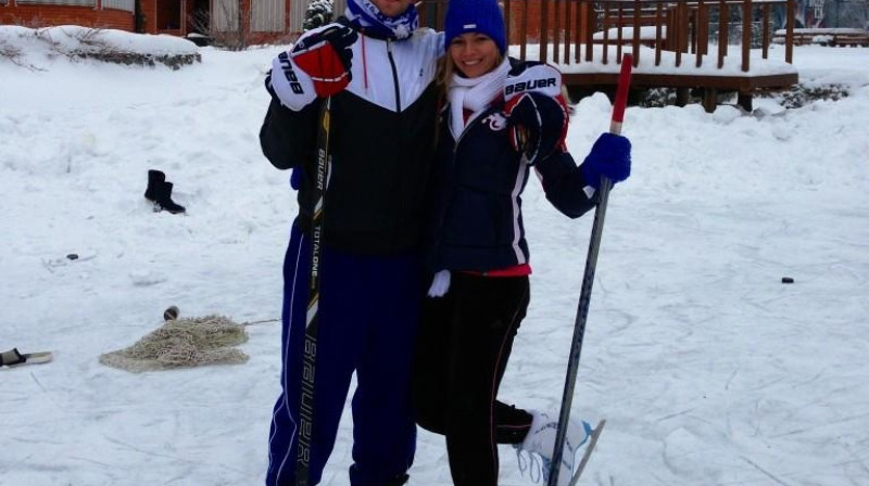 Aleksandrs Ovečkins un Marija Kiriļenko
Foto: Twitter