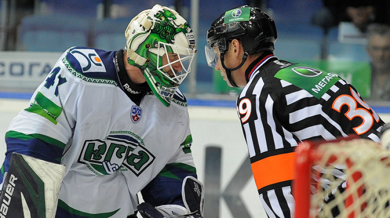 Edgars Masaļskis konfrontācijā ar tiesnesi. Foto: atlant-mo.ru