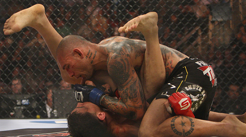 Evangelista Santos
Foto: sherdog.com