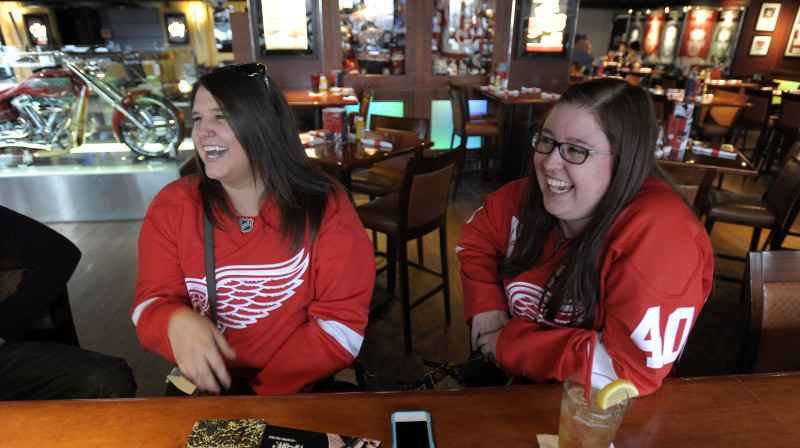 Detroitas "Red Wings" līdzjutējas savas komandas pirmo spēli sezonā varētu sagaidīt jau nākamās nedēļas izskaņā
Foto: AP/Scanpix