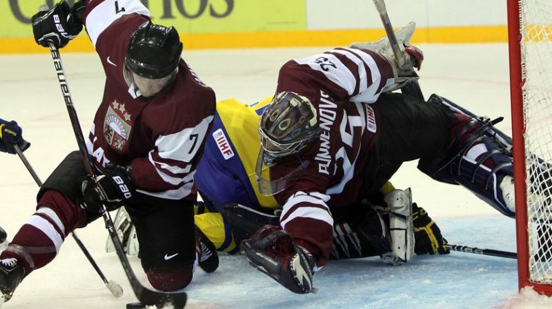 Latvijas U-20 izlase vaiga sviedros pret zviedriem. Foto: fhr.ru (Almir Sibagatullin)