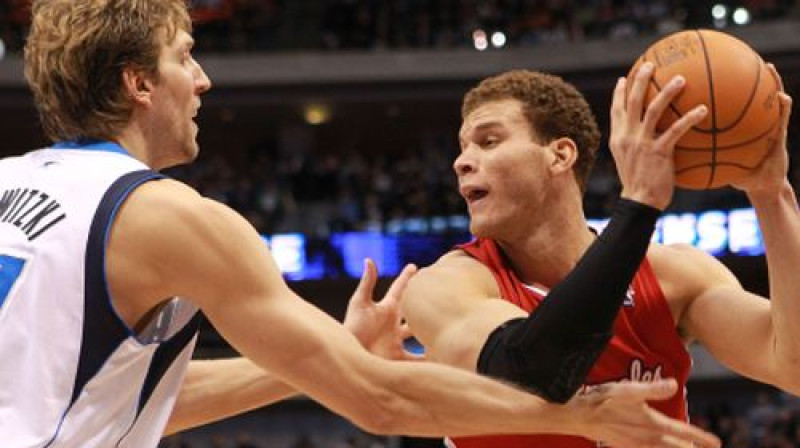 Pieredze un jaunība satiksies divcīņā Dirka Novicka un Bleika Grifina izskatā
Foto:AFP/Scanpix