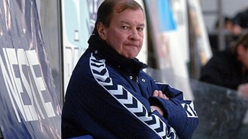 Metalurgu galvenam trenerim Valērijam Voroņinam ir par ko aizdomāties.
Foto:Aigars Prūsis