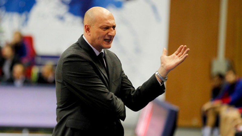 "VEF Rīga" galvenais treneris Ramūns Butauts pret Maskavas CSKA
Foto: vtb-league.com