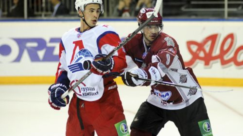 Miķelim Rēdliham šovakar būs jācīnās pret brāļiem
Foto: Gints Ivuškāns, f64