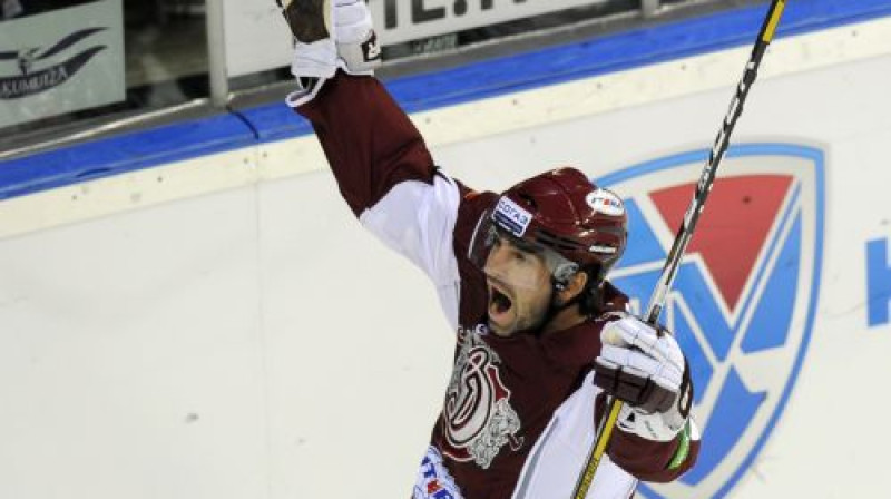 Aleksandrs Žirū 
Foto: Romāns Kokšarovs, Sporta Avīze, f64