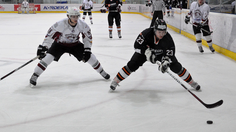 Oļegs Sorokins (nr. 23) šajā spēlē atzīmējās ar trīs rezultatīvām piespēlēm.
Foto: Ruslans Antropovs