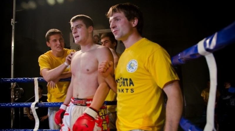 Dzintis Ilaķis (centrā) ar treneri Gati Baumani
Foto: Haralds Fiļipovs