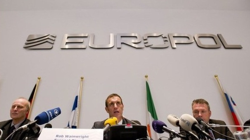 Eiropola direktors Robs Veinraits: Atklātas 380 sarunātas spēles 15 valstīs
Foto: AFP/Scanpix