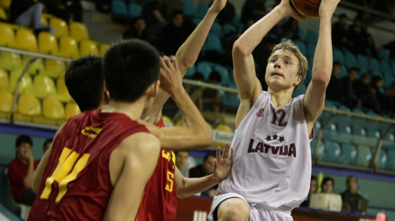 Artūrs Strautiņš un Latvijas U16 izlase: Ķīnas mūris pārvarēts!
Foto: tbf.org