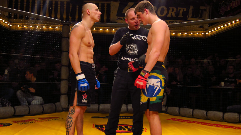 Sigitas Gaižauskas un Dzintis Ilaķis (no labās)
Foto: Igors Miņenko