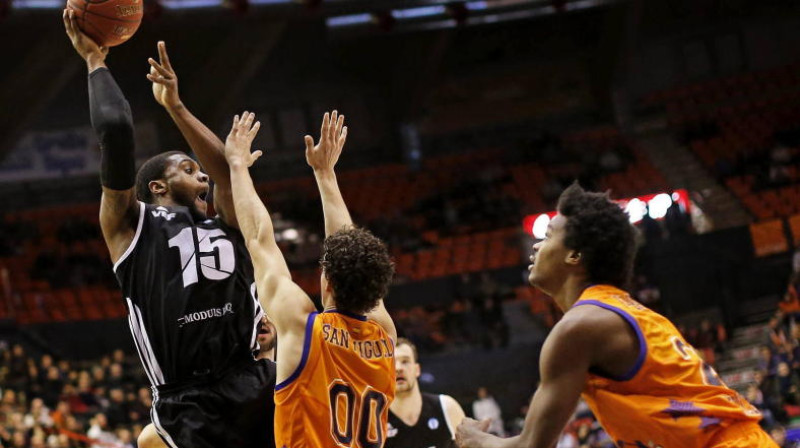 Vils Danielss spēlē pret "Valencia Basket"
Foto: EFE