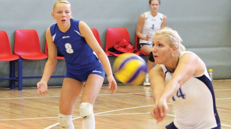 Inese Jursone (tuvplānā)
Foto: volejbols.lv