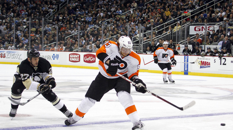 Jakubs Vorāčeks pirmo reizi NHL karjerā izcēlies ar "hat-trick" 
Foto: AFP/Scanpix