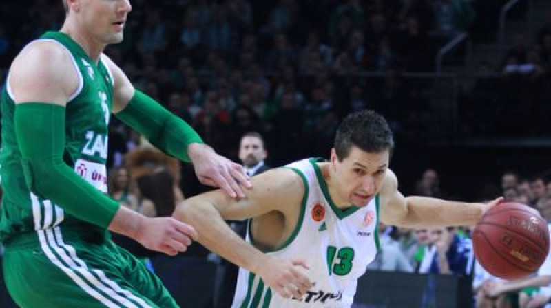 Roberts Javtoks pret Dimitri Diamantidi
Foto: AFP/Scanpix