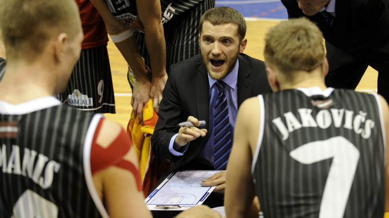 Kaspars Mājenieks un Liepāja/Triobet: lai turpināt pretendēt uz 6.vietu, jāuzvar Barons kvartālu.
Foto: Romāns Kokšarovs, Sporta Avīze, f64