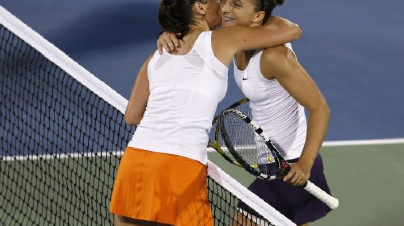 Roberta Vinči un Sāra Erani pēc spēles
Foto: Reuters/Scanpix