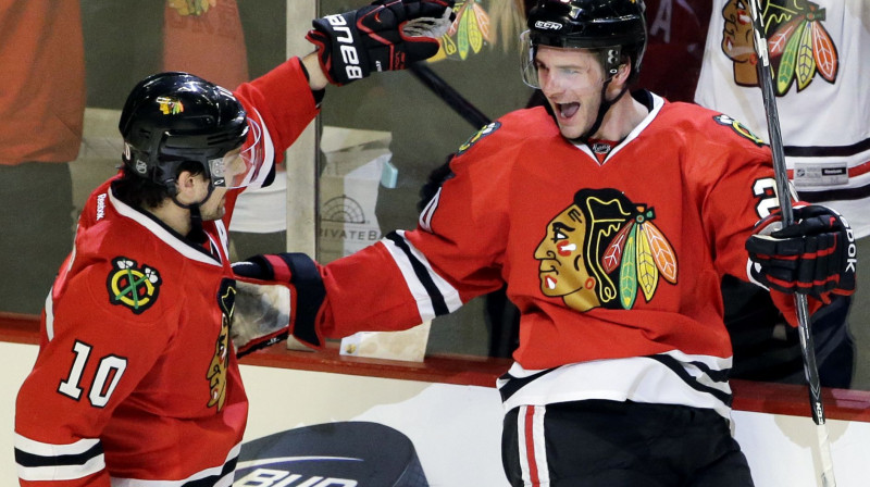 Patriks Šarps apsveic Brendonu Sādu
Foto: AP/Scanpix