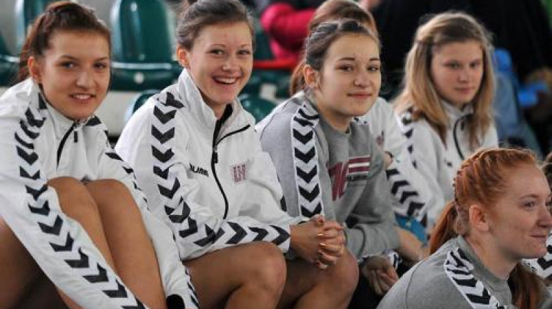Latvijas U-17 handbolistes
Foto: Kempa Cup 2013