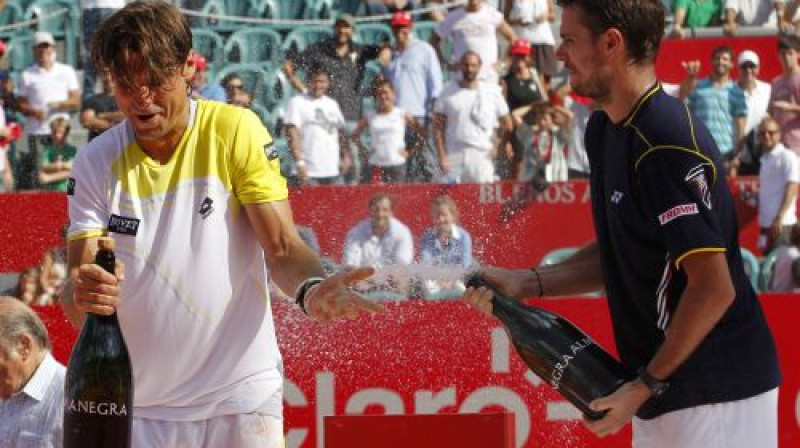 Davids Ferers un Stanislass Vavrinka apbalvošanas ceremonijas laikā
Foto: Reuters/Scanpix