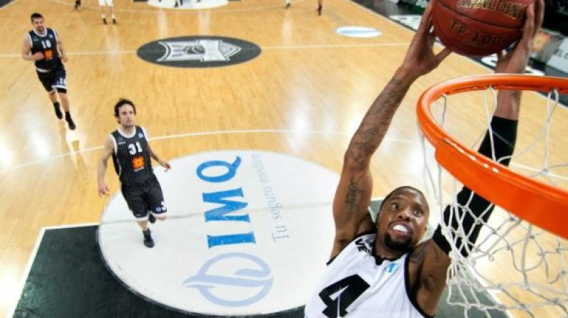 E. Dž. Roulends
Foto: Bilbao Basket