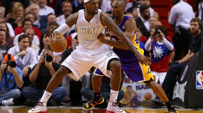 Lebrons Džeimss un Kobe Braients
Foto: AFP/Scanpix