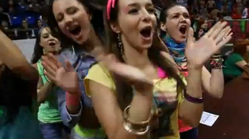 Karsējmeiteņu prieks par labāko momentu
Foto: lokobasket.com