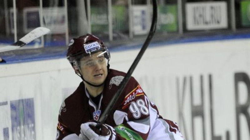 Elvijs Biezais ir tikai viens no tiem, kam lieti noderētu "Dinamo" fārmklubs. Foto: Romāns Kokšarovs, Sporta Avīze, f64