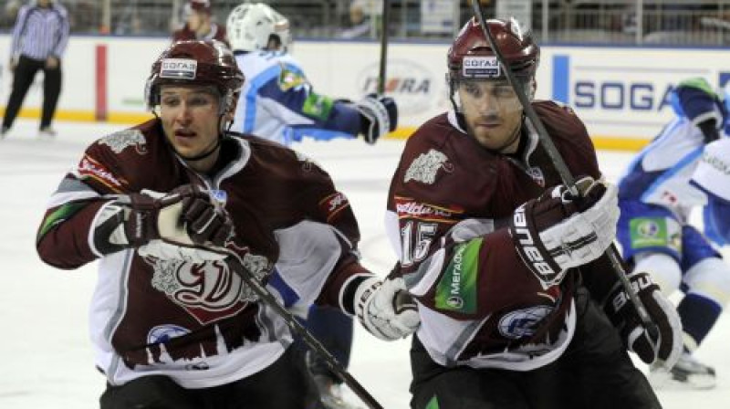 Rodrigo Laviņš un Mārtiņš Karsums
Foto: Romāns Kokšarovs, Sporta Avīze/F64