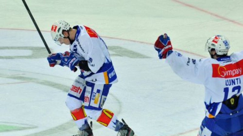 Ronalds Ķēniņš atzīmē vārtus
Foto: zsclions.ch