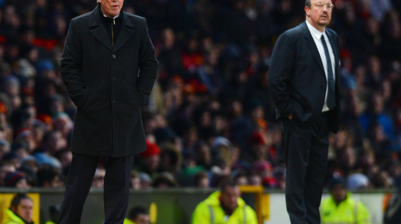 Alekss Fergusons un Rafaels Benitess - svētdien abi vīri nesarokojās 
Foto: AFP/Scanpix