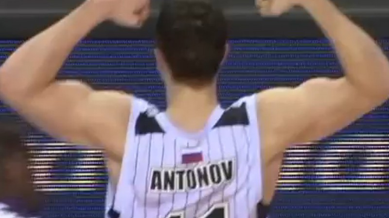 VEF "kapracis" S.Antonovs pēc uzvaras groza
Foto: no "VTB United League" video