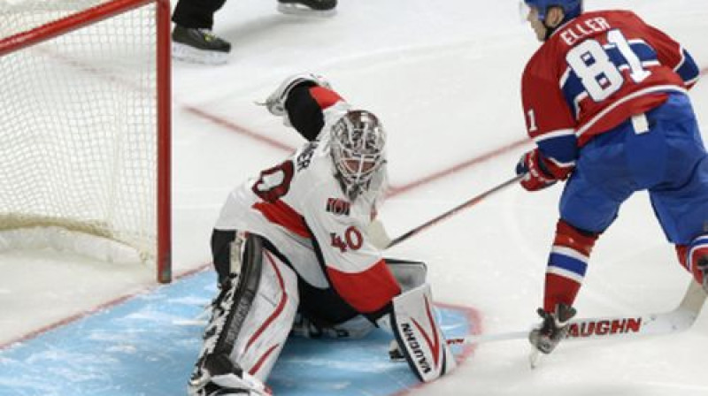 Robinu Lēneru pārspēj Larss Ellers no "Canadiens"
Foto:AP/Scanpix