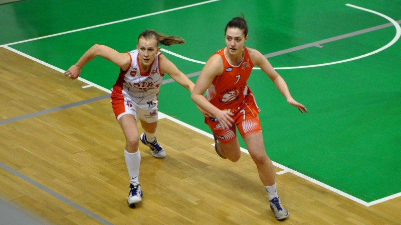 Sabīne Dukāte 15. marta spēlē Kauņā guva 11 punktus
Foto: www.lmkl.lt