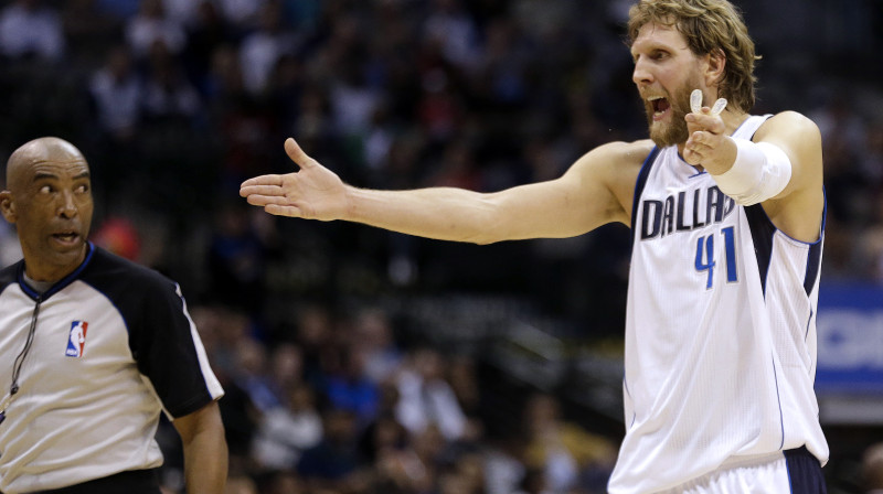 Dalasas "Mavericks" līderis Dirks Novickis 
Foto: AP/Scanpix