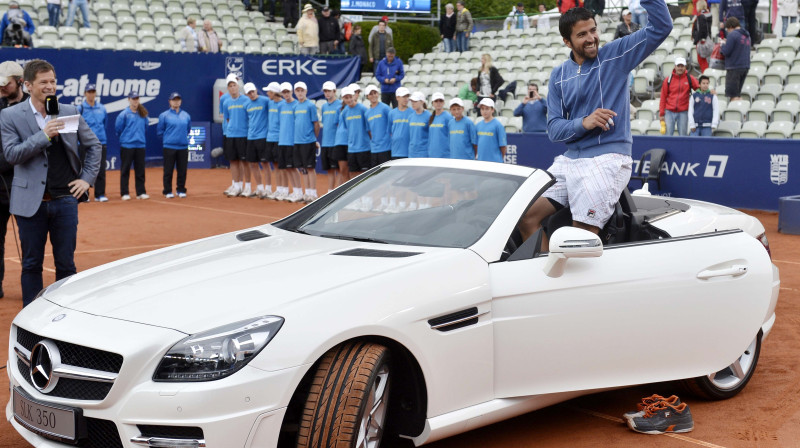 2012. gada Štutgartes māla čempions Janko Tipsarevičs
Foto: AP/Scanpix