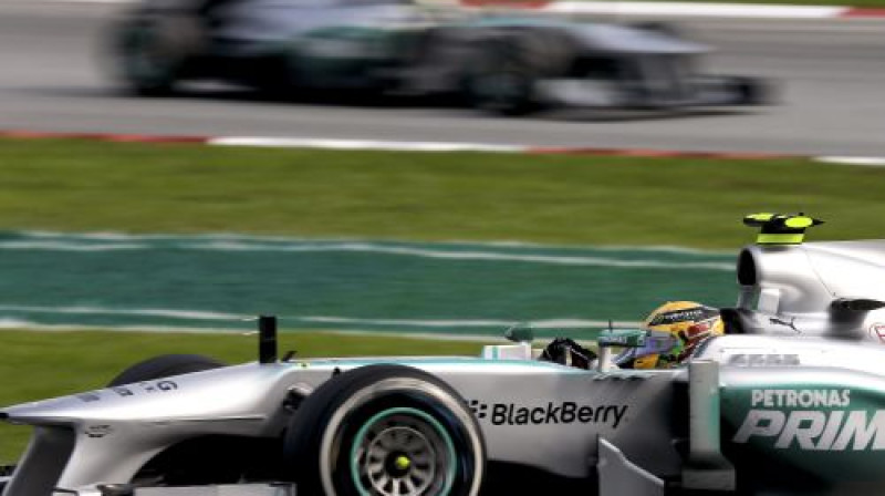 "Mercedes" komandas piloti
Foto: SCANPIX SWEDEN