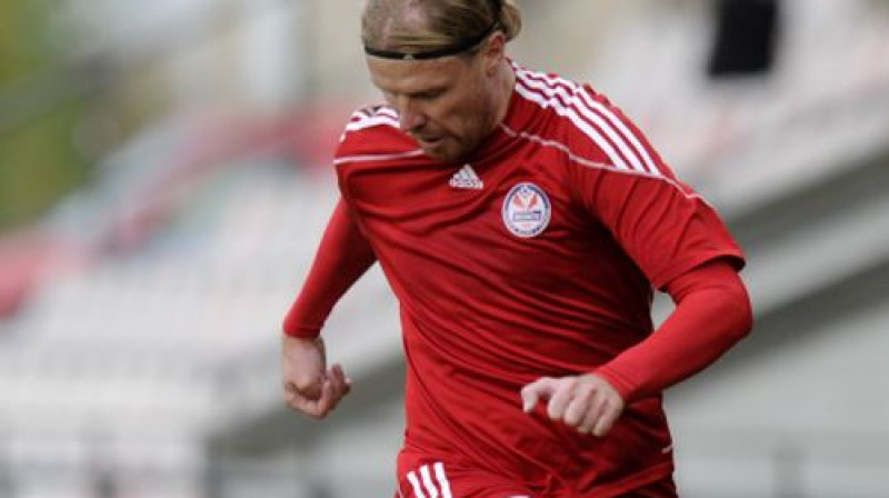 Jaunais "Skonto" kapteinis Juris Laizāns
Foto: Romāns Kokšarovs, Sporta Avīze, f64