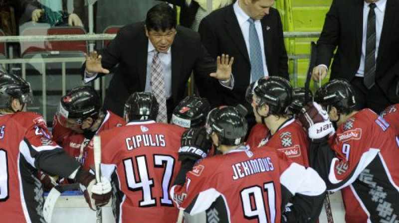 Teds Nolans un Latvijas izlase
Foto: Romāns Kokšarovs, Sporta Avīze/f64