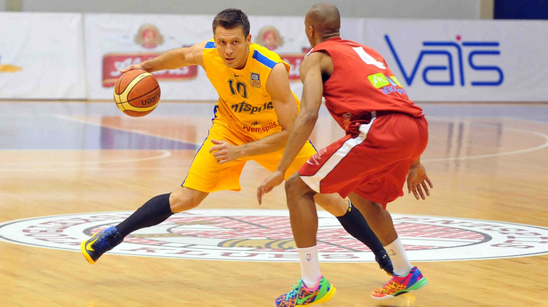 Ar bumbu Sandis Valters
Foto:bkventspils.lv