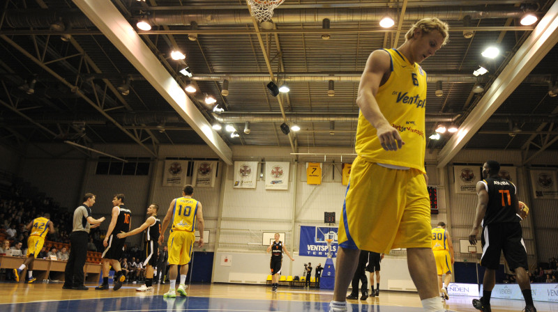 Jānis Timma (#6) 
Foto: Romāns Kokšarovs, Sporta Avīze, f64