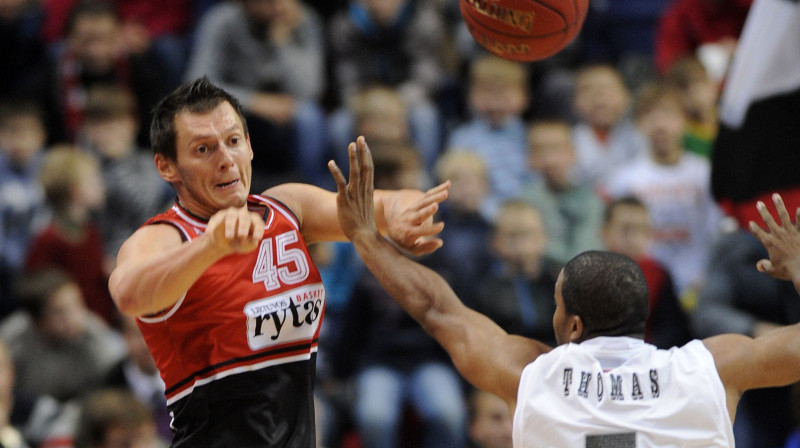 Jānis Blūms 
Foto: Romāns Kokšarovs, Sporta Avīze, f64