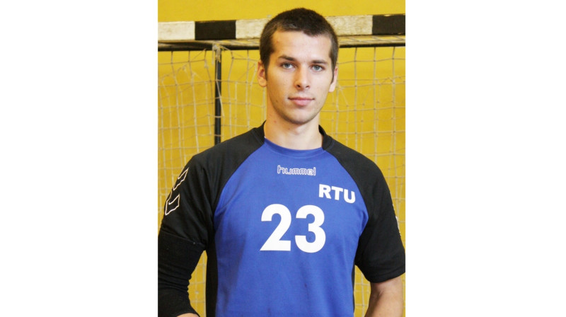 Artūrs Glāznieks
Foto: handball.lv