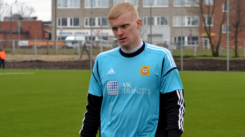 Maksims Uvarenko 
Foto: M.Jankovskis, Sportacentrs.com