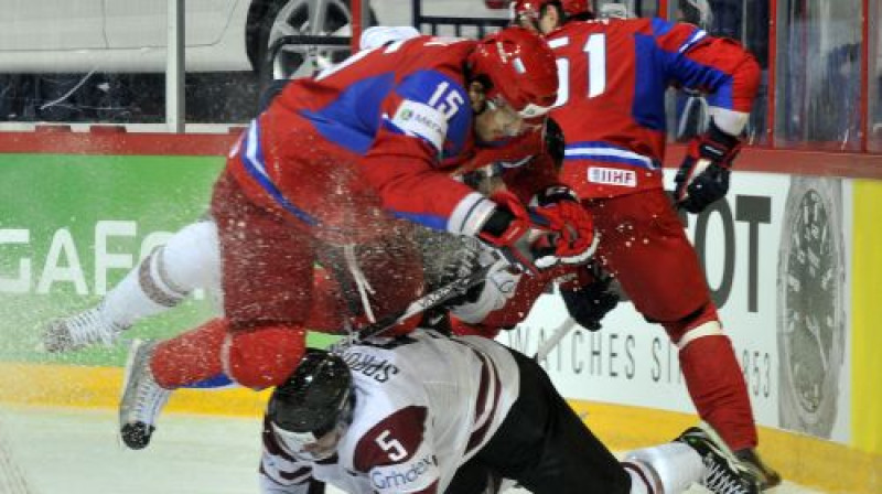 Jānis Sprukts un Latvijas izlase sabruka zem krievu spiediena
Foto: Romāns Kokšarovs, Sporta Avīze/f64