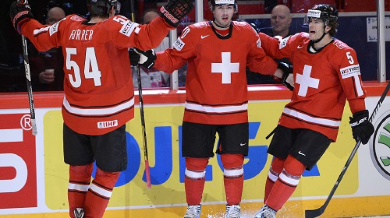 Deniss Hollenšteins šovakar guva Šveices pirmos vārtus
Foto: AFP/Scanpix