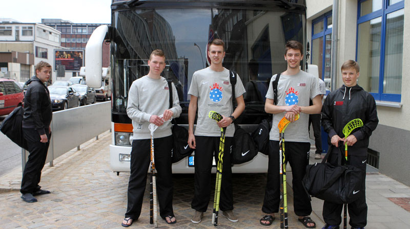 Juniori gatavi pirmajam treniņam Hamburgā
Foto: Ritvars Raits