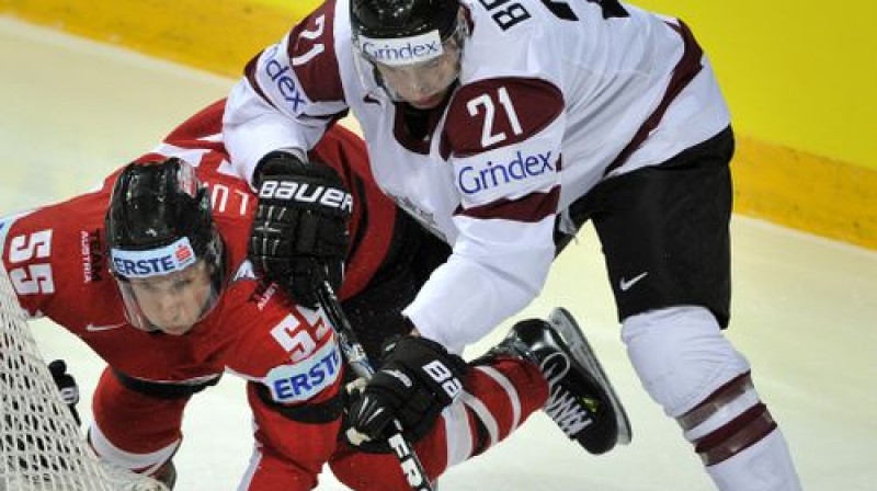 Epizode no spēles pret Austriju
Foto: Romāns Kokšarovs, Sporta Avīze, f64