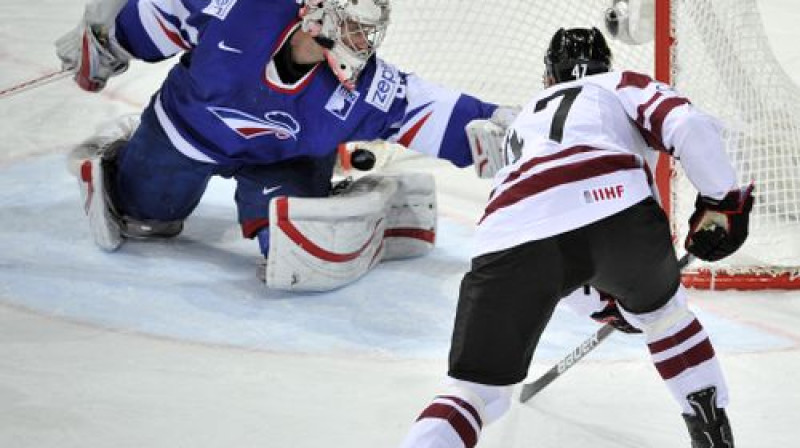 Mārtiņš Cipulis pret Franciju
Foto: Romāns Kokšarovs, Sporta Avīze, f64