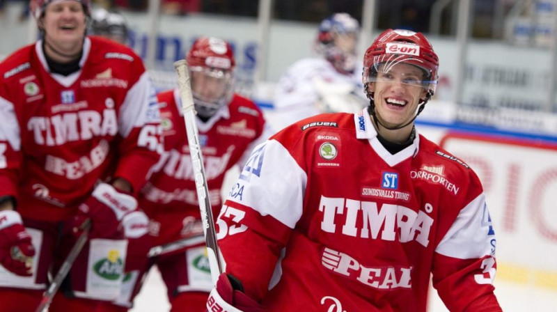 Mets Robinsons vēl "Timra" kluba formā
Foto: Pērs Olerts/Pic-Agency Sweden